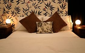 Hotel Dumont